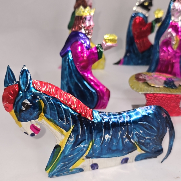 10pc Vintage Punched Tin Nativity *as is* - Picture 4 of 5